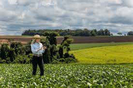Tecnologias de Agricultura de Precisão que favorecem a presença feminina no campo são destaques da Jacto no 10º CNMA.