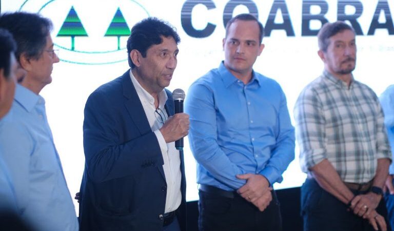 Coabra inaugura laboratório de análises de algodão em Sinop (MT).