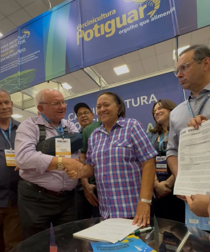 Governo do RN assina Lei de Interiorização da Carcinicultura.